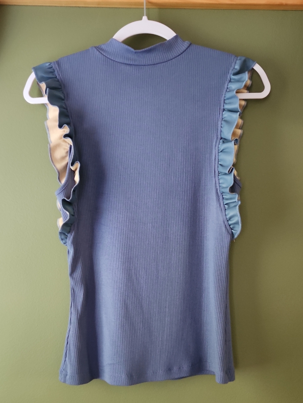 Doe & Rae Ruffle Sleeve Ribbed Tank Top - Picture 5 of 6